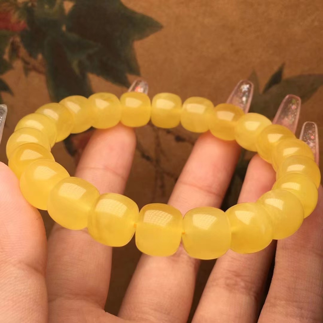 Trendy Natural Beeswax Old Bracelet with Unique Fashion Personality - Image 5
