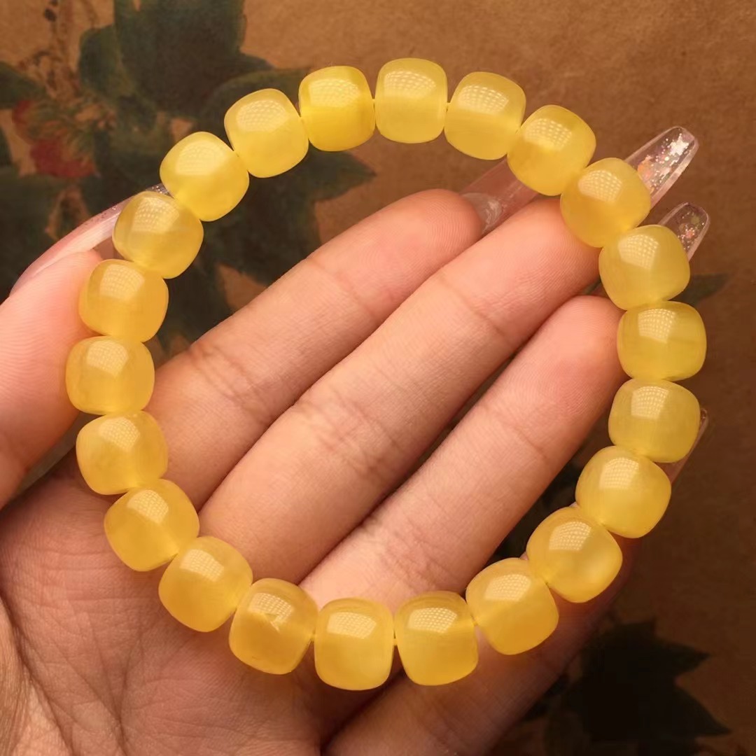 Trendy Natural Beeswax Old Bracelet with Unique Fashion Personality - Image 10