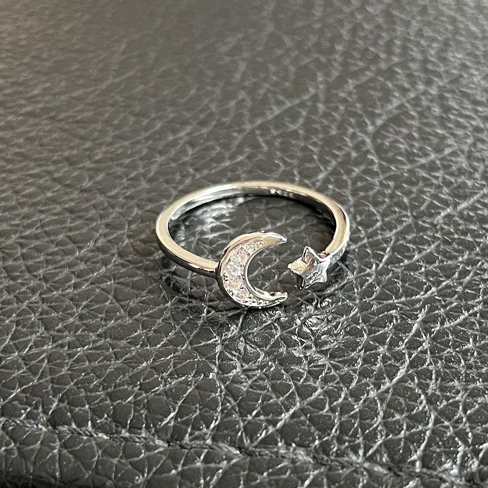 Trendy Star and Moon Ring for Women - Embrace Your Unique Style - Image 5