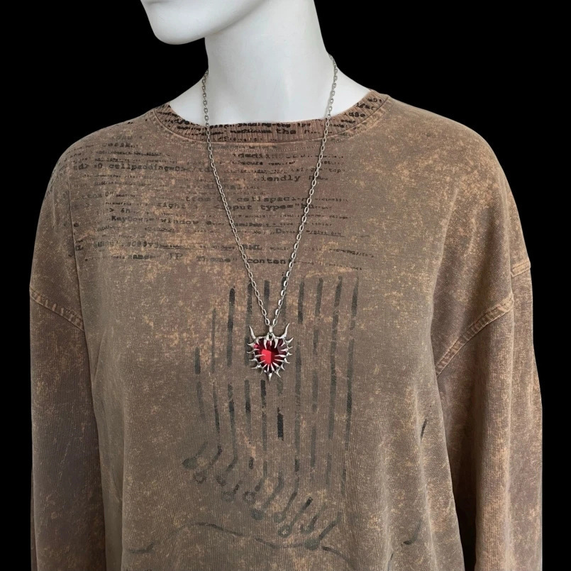 Stylish Red Heart Of Thorns Necklace - New Design for Elegant Looks