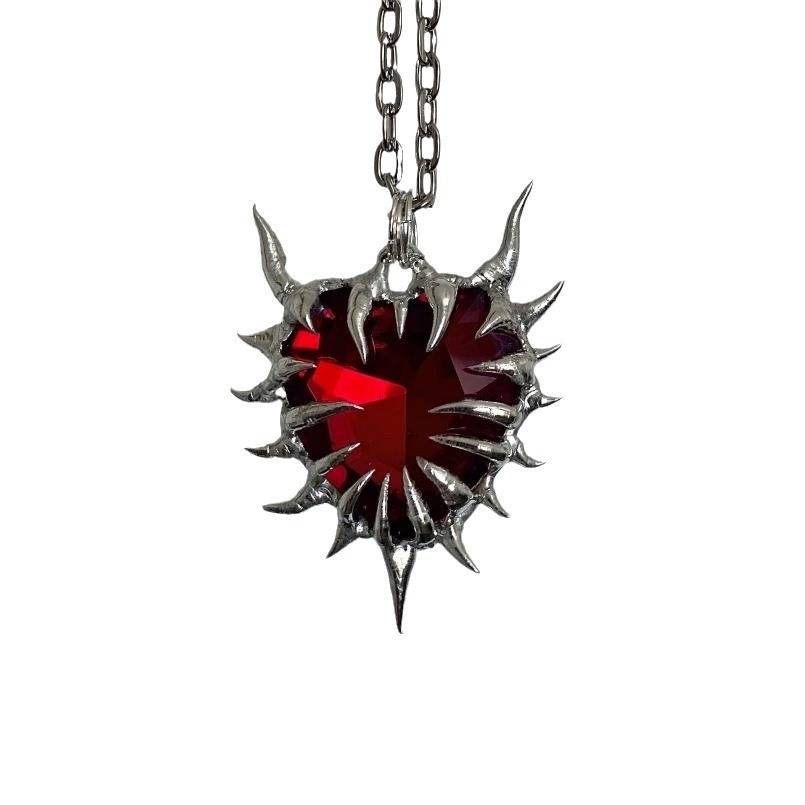 Stylish Red Heart Of Thorns Necklace - New Design for Elegant Looks - Image 5