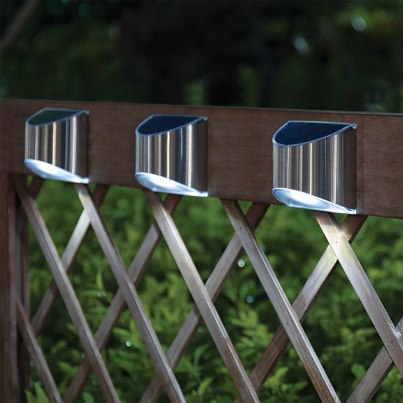 Outdoor Waterproof LED Solar Step Lights for Pathway Illumination - Image 4