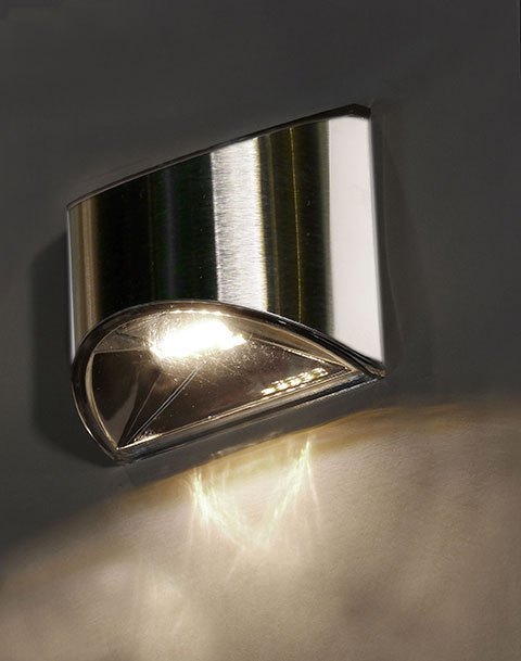 Outdoor Waterproof LED Solar Step Lights for Pathway Illumination - Image 5