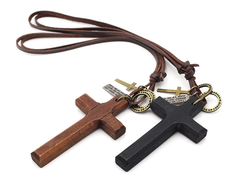 Stylish Natural Wood Cross Necklace with Leather Cord for Sweaters - Image 2