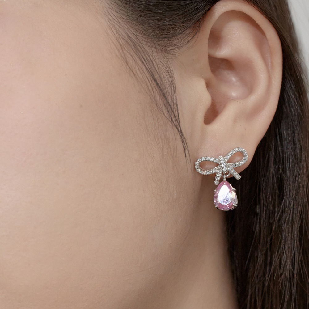 Exquisite Women's S925 Silver Pink Pear-shaped Water Drop Bow Design Earrings - Image 2
