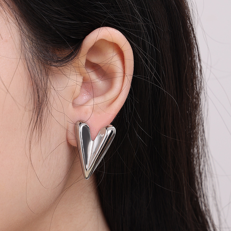 Stylish Love Heart Earrings in Stainless Steel - Simple Fashion Design