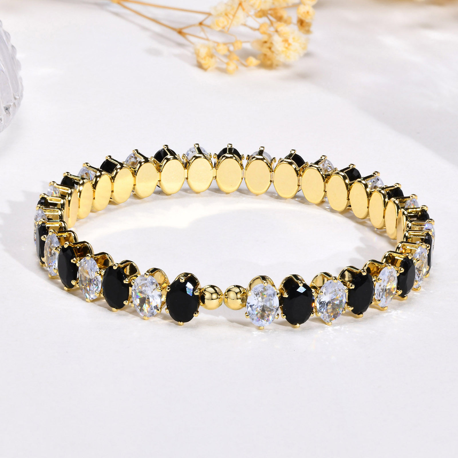 Vibrant Women's Oval Zircon Bracelet - Fashionable Colorful Accessory - Image 12