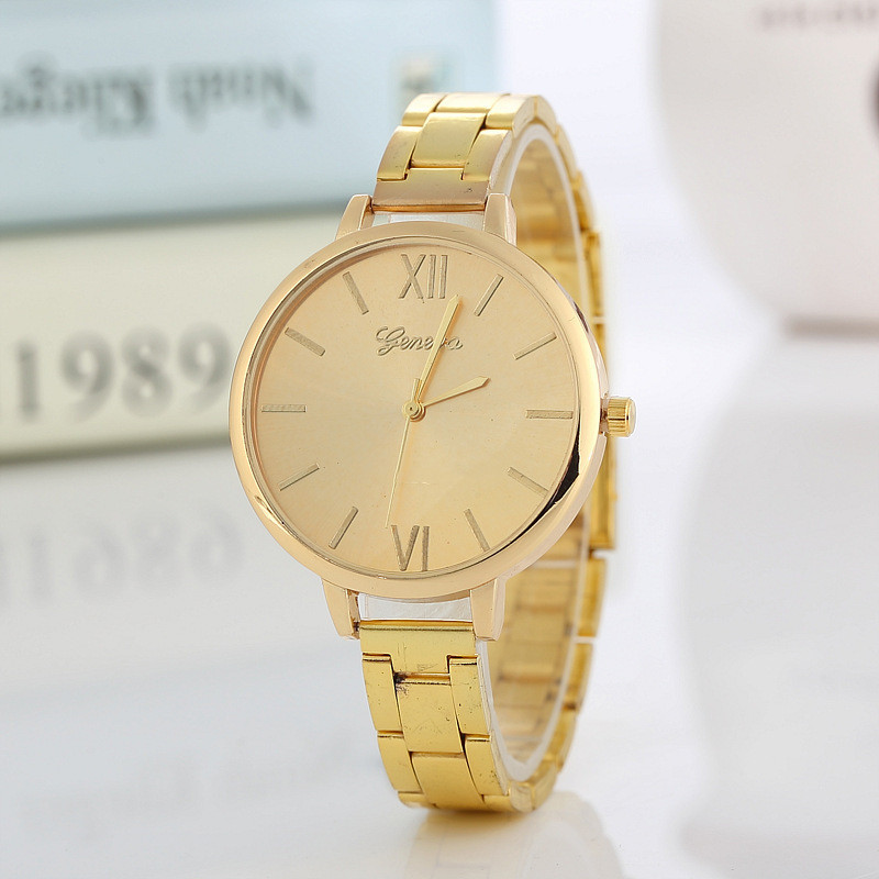 Elegant Round Dial Women's Quartz Watch for Timeless Style and Precision - Image 4