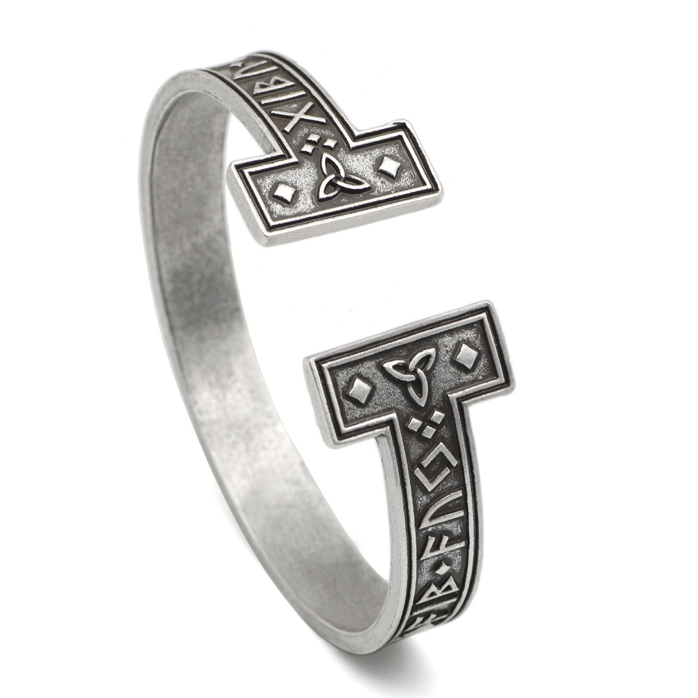 Stylish Titanium Steel Digital Text Bracelet - Unique Personality Accessory - Image 4