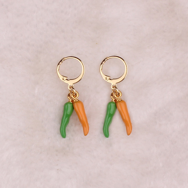Trendy Three-Color Hip Hop Pepper Earrings - Stylish Ear Clips - Image 2