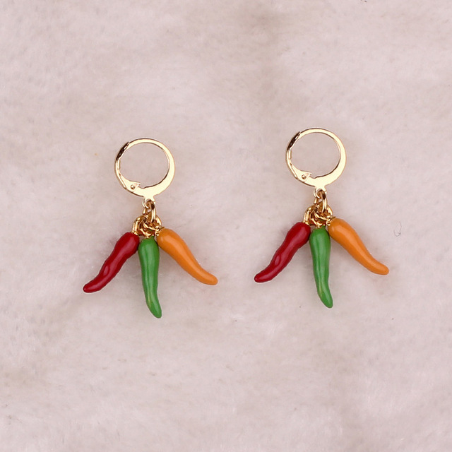Trendy Three-Color Hip Hop Pepper Earrings - Stylish Ear Clips - Image 4