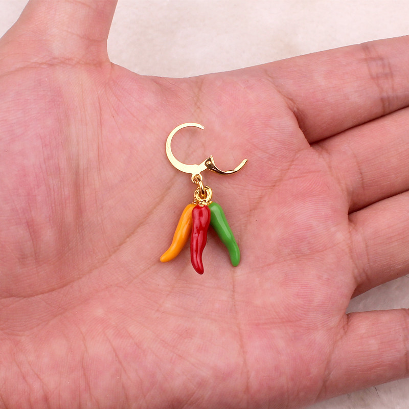 Trendy Three-Color Hip Hop Pepper Earrings - Stylish Ear Clips - Image 9