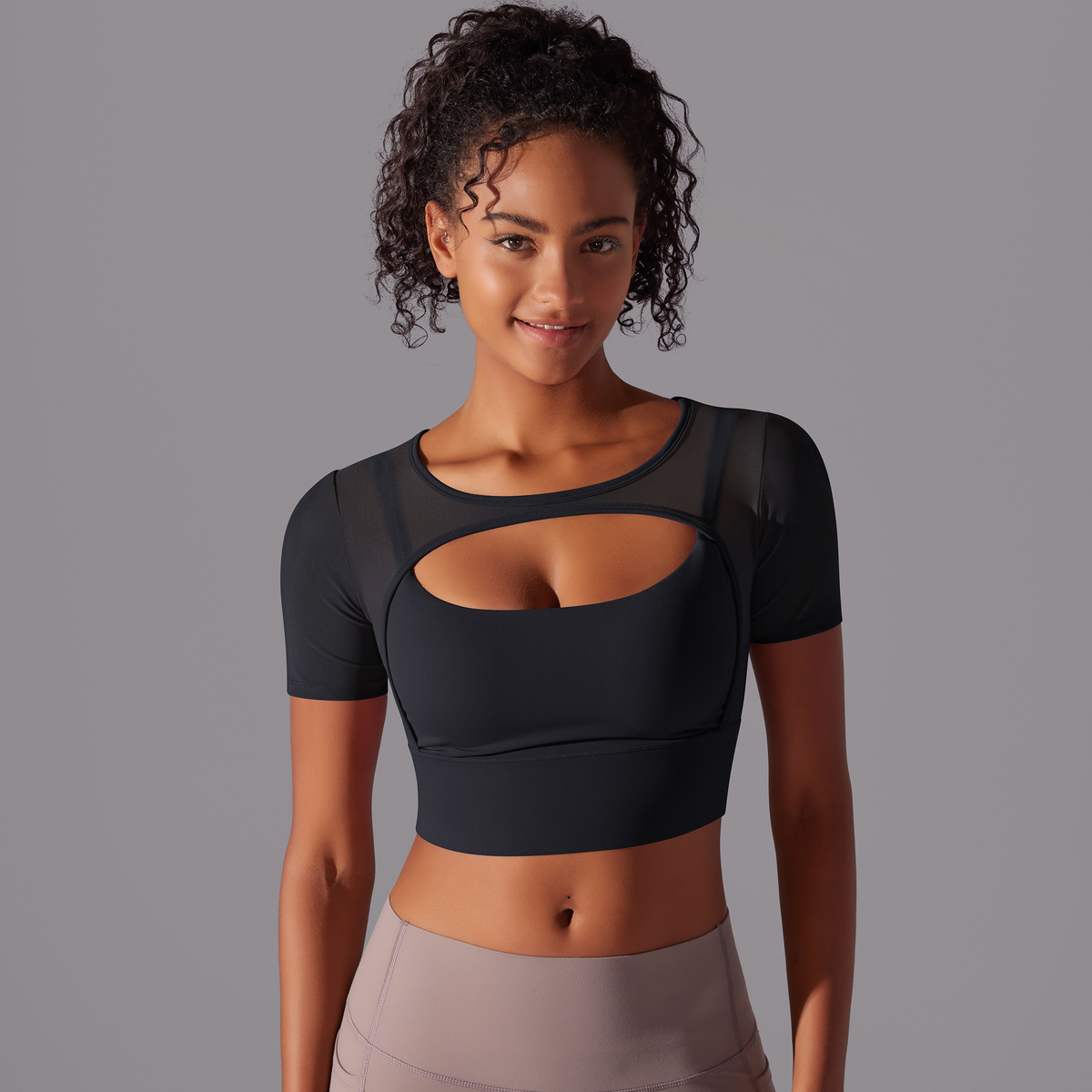 Double Layer Yoga Top for Women - Stylish Fitness Activewear - Image 5