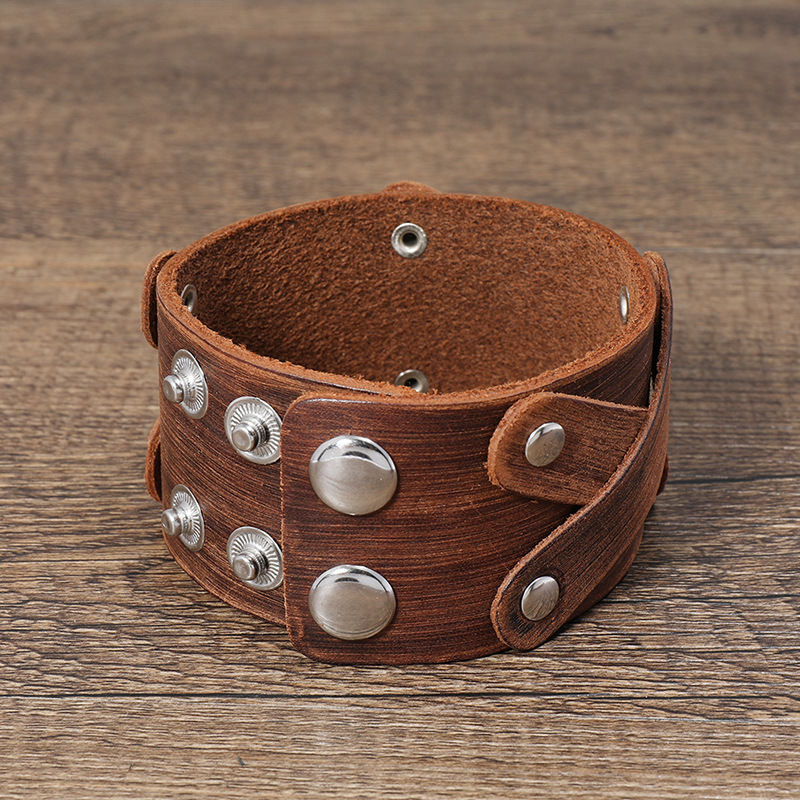Stylish Retro Multi-Layer Leather Bracelet - Timeless Vintage Accessory - Image 4