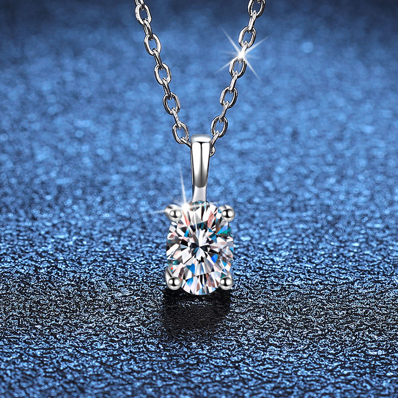 1 Carat D Color Moissanite Necklace - Stunning Brilliance & Elegance - Image 3