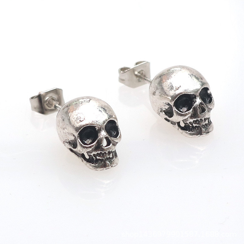 Vintage Skull Drop Earrings – Perfect for Halloween Celebrations - Image 5