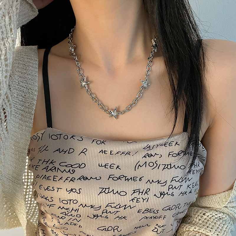 Unisex Five-pointed Star Necklace - Unique Design for Special Interests - Image 2