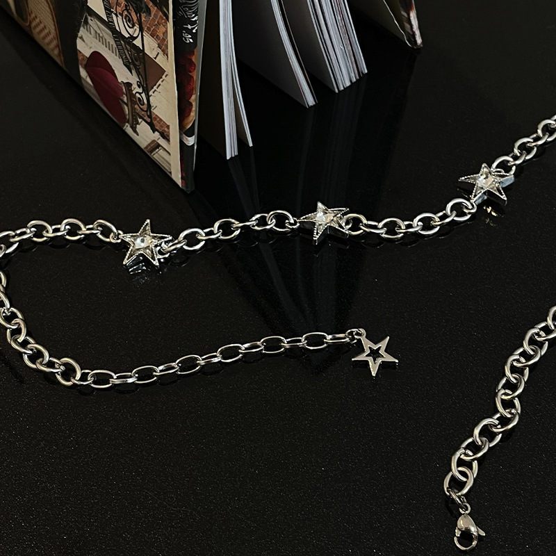 Unisex Five-pointed Star Necklace - Unique Design for Special Interests - Image 3