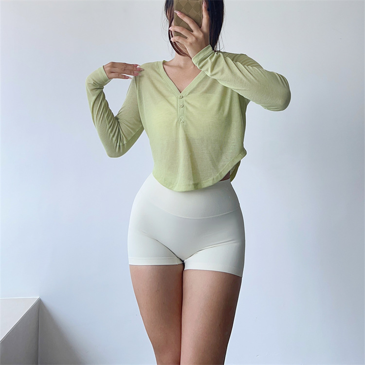 Button Fitness Yoga Suit - Short Workout Gear for Active Lifestyle - Image 8