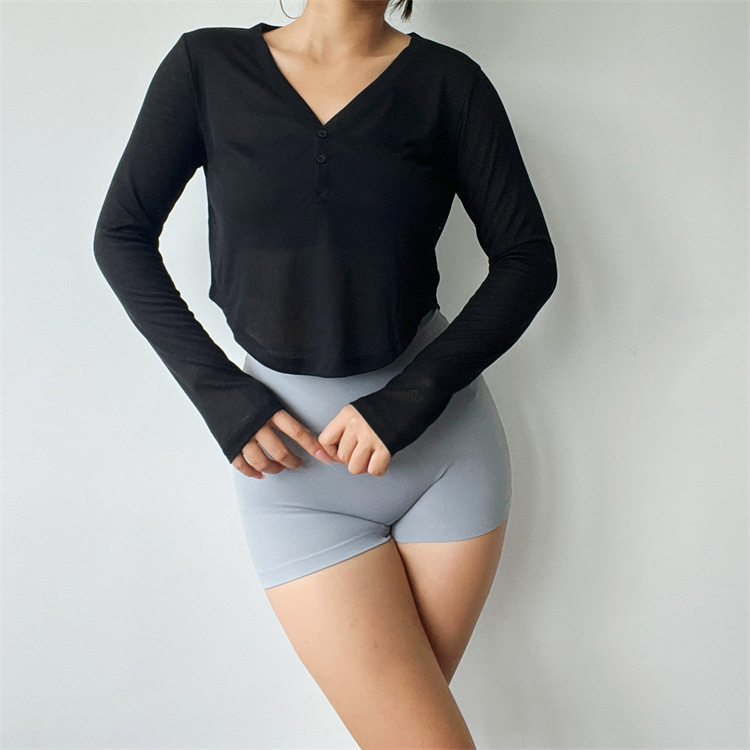 Button Fitness Yoga Suit - Short Workout Gear for Active Lifestyle - Image 9