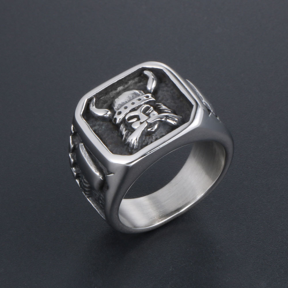 Stylish Men's Viking Ring - New Fashion Statement Accessory - Image 4