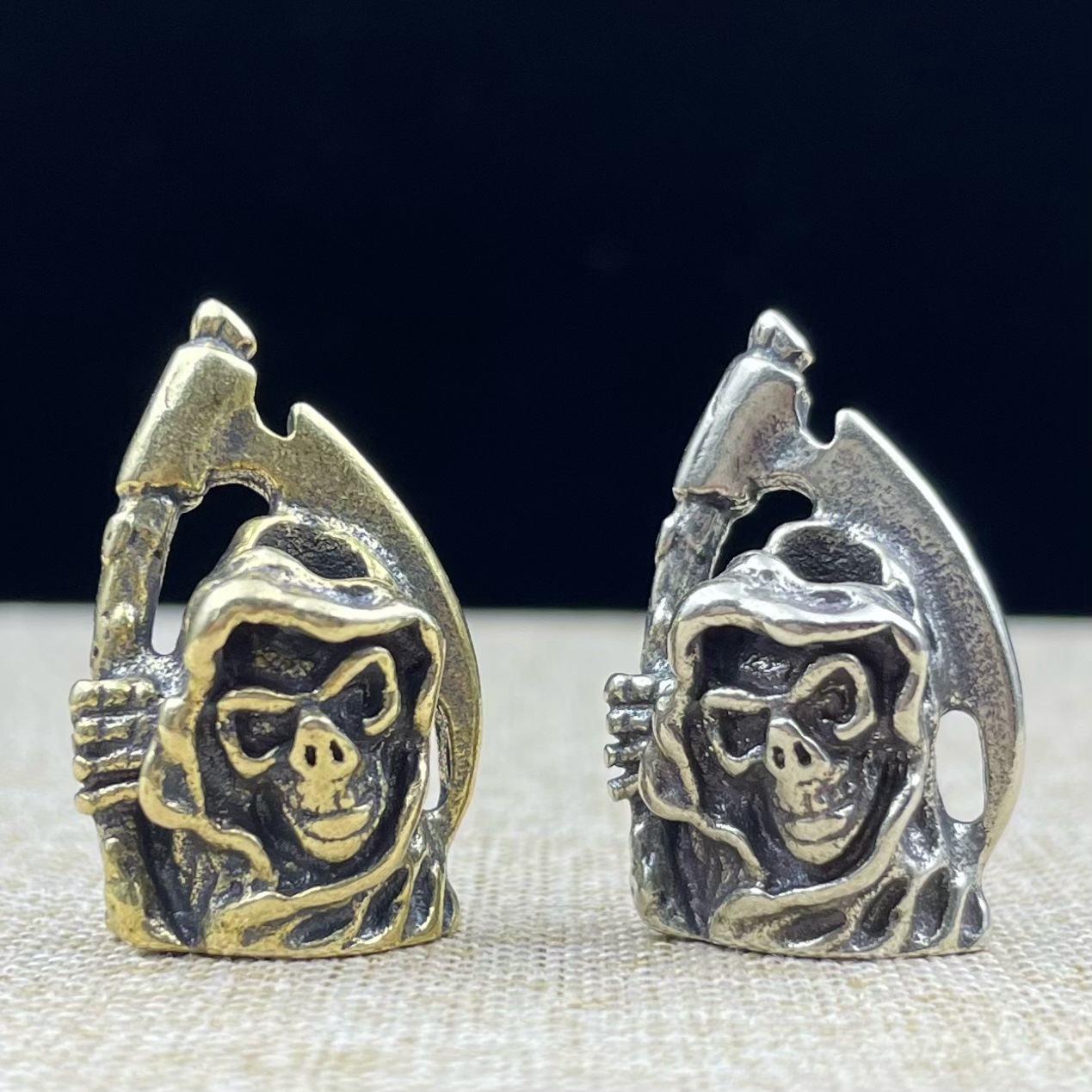 Stylish Outdoor Parachute Cord Brass Sickle Death Pendant - Unique Accessory - Image 3