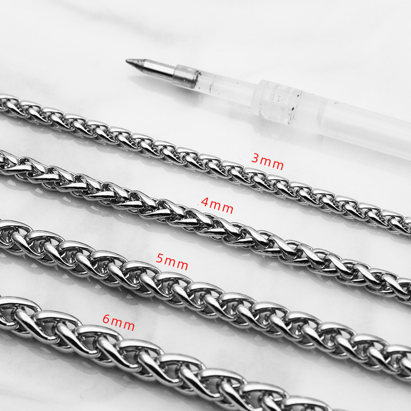 Stylish Titanium Steel Necklaces for Men - Durable & Fashionable Jewelry