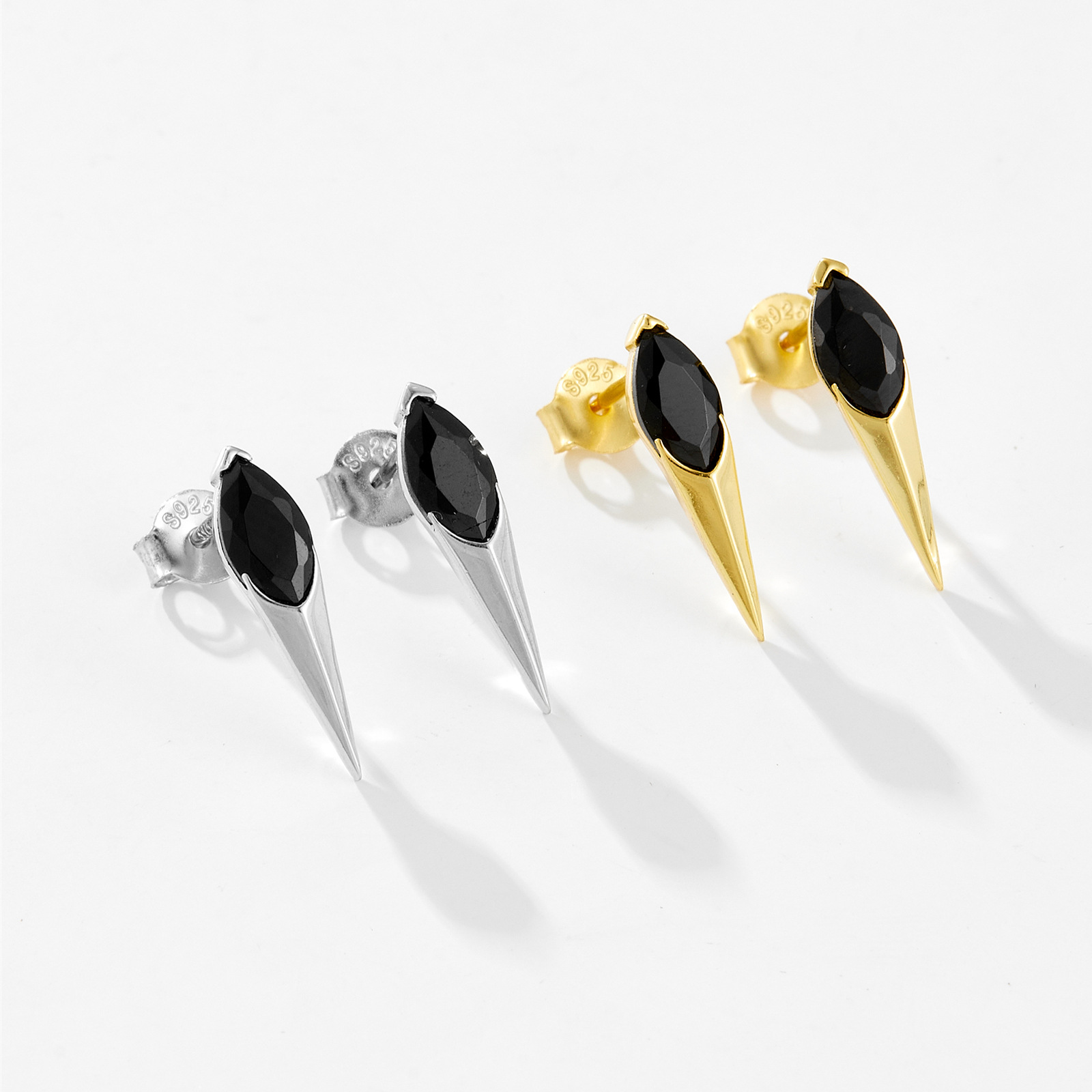 S925 Silver Vintage Rivet Stud Earrings - Geometric Niche Design - Image 6