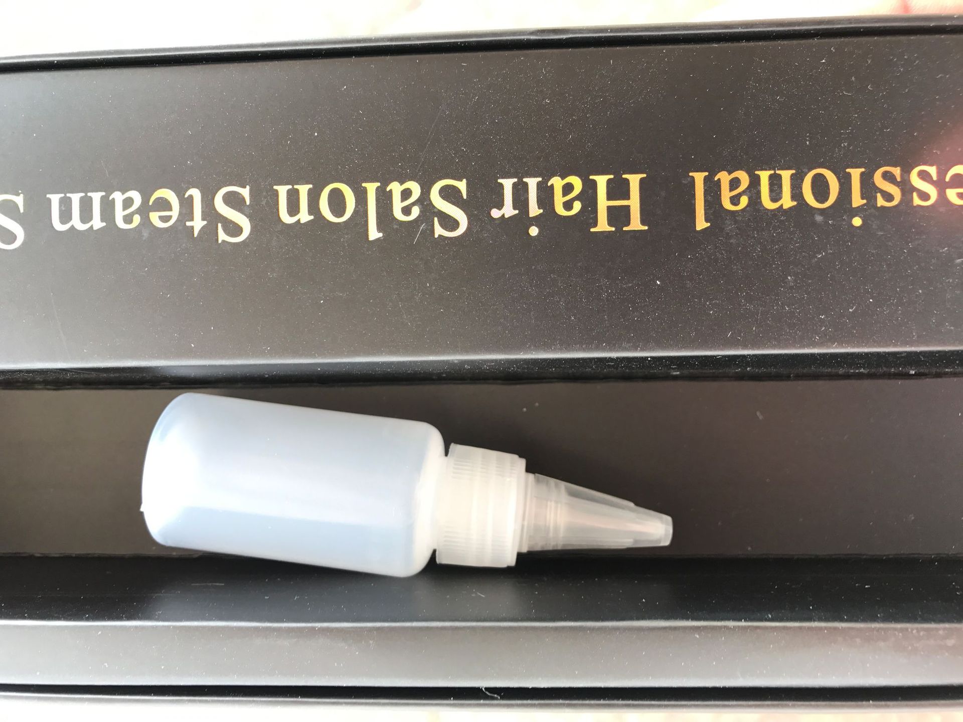 Steam Hair Straightener Spray Clamp for Effortless Styling and Frizz Control - Image 6