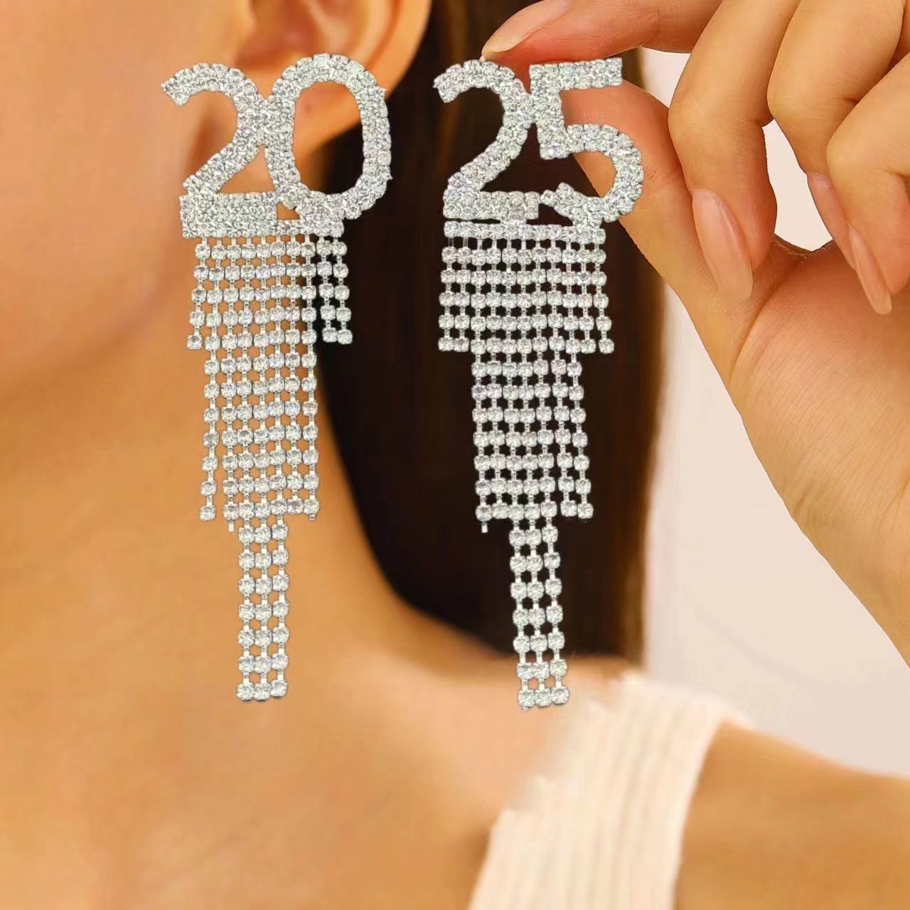 2025 Fashionable Digital Rhinestone Letter Earrings for Women - Ideal New Year Pendant Gift, Copper Inlaid for Festivals and Parties