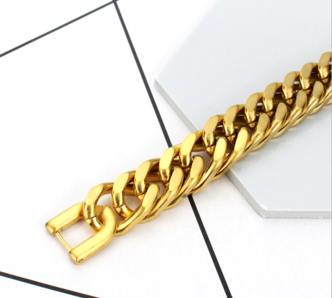 Stylish Titanium Steel Double Buckle Bracelet for a Modern Look - Image 4