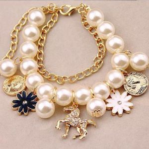 Stunning Pearl Flower Bracelet - Elegant Jewelry for Every Occasion