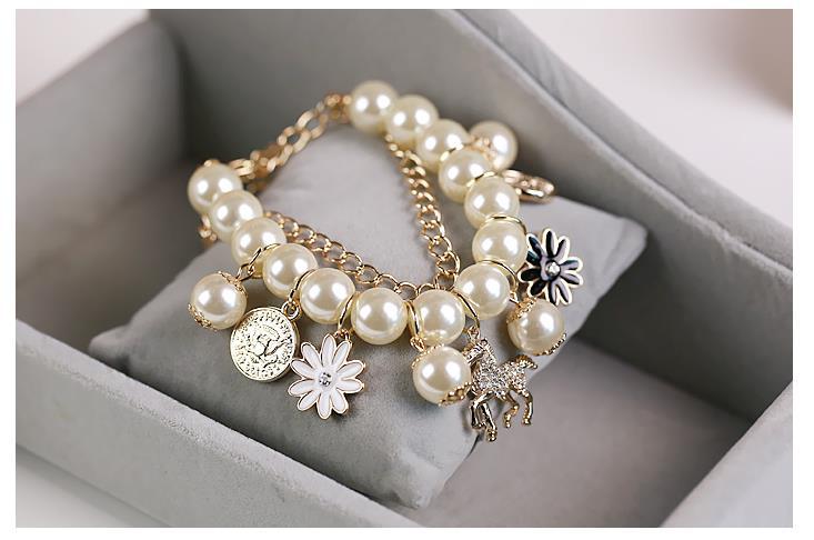 Stunning Pearl Flower Bracelet - Elegant Jewelry for Every Occasion - Image 4