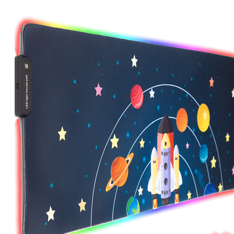 Extra Large Shiny LED Mouse Pad - Illuminate Your Gaming Experience - Image 2