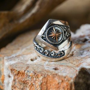 Trendy Apollo Ring for Stylish Men and Women - Perfect Accessory Choice