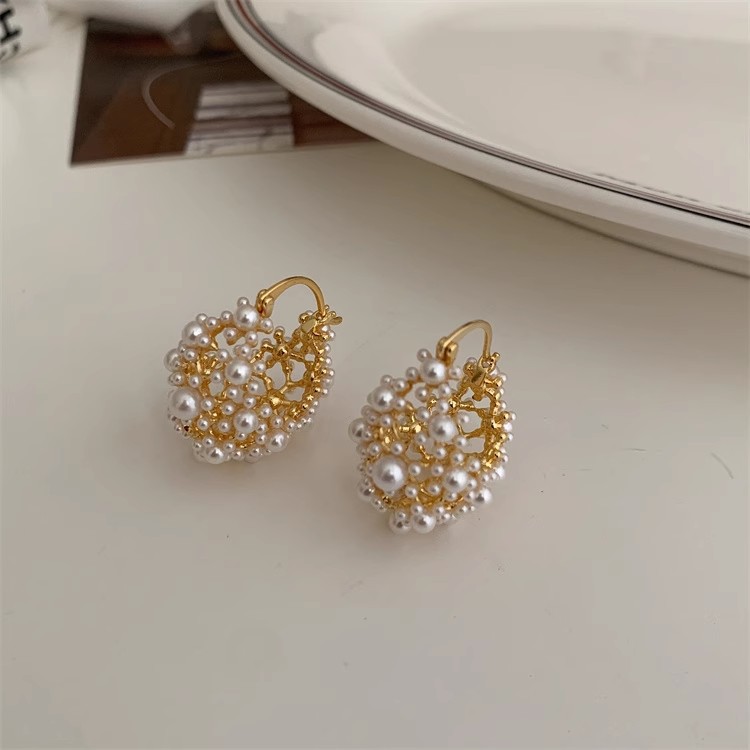 Unique 3D Hollow Pearl Earrings for Women - Special-Interest Design - Image 4