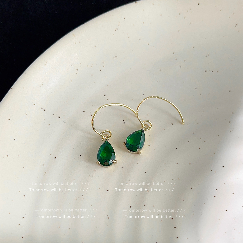 Elegant Emerald Drop-shaped Zircon Earrings - Light Luxury Jewelry - Image 3