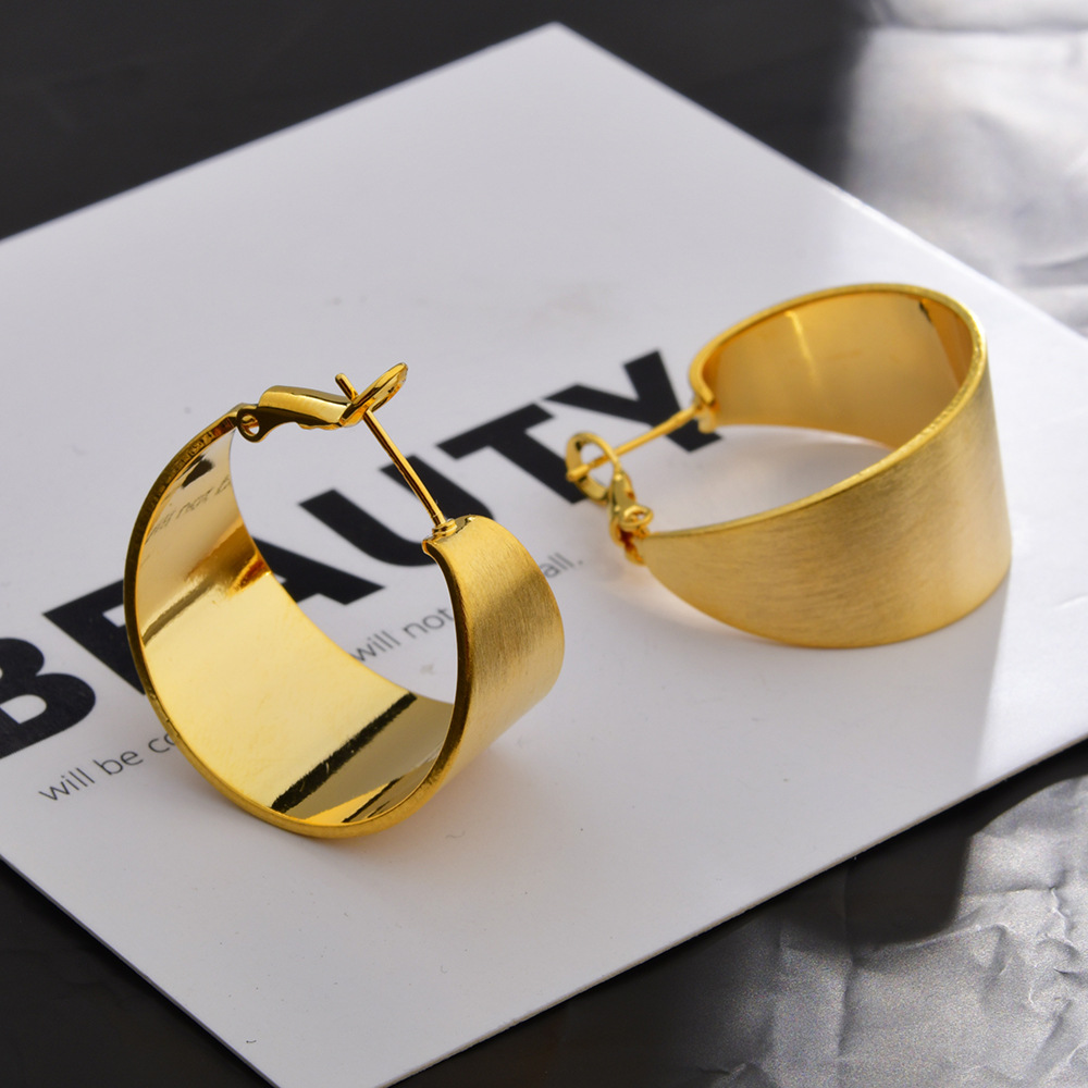 Sophisticated High-End Geometric Customizable Elegant Earrings - Image 4