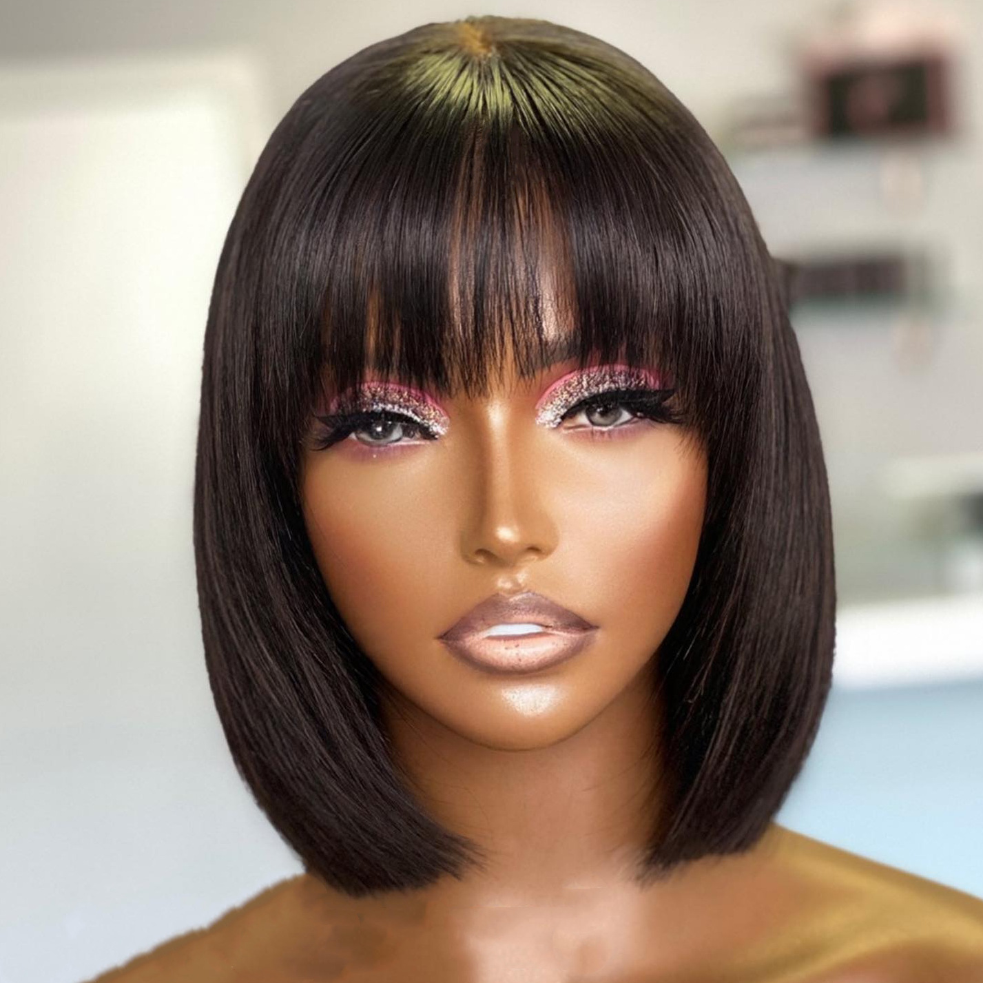 Su Bob's Premium Human Hair Lace Wig for Natural Look and Comfort - Image 4