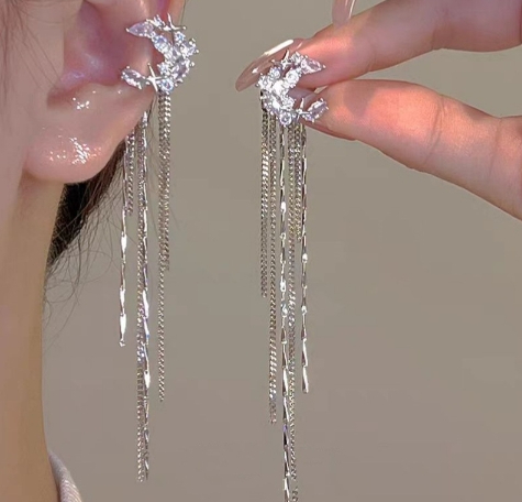 Chic Zircon Awn Star Moon Tassel Non-Piercing Ear Clip for Fashion Lovers - Image 5
