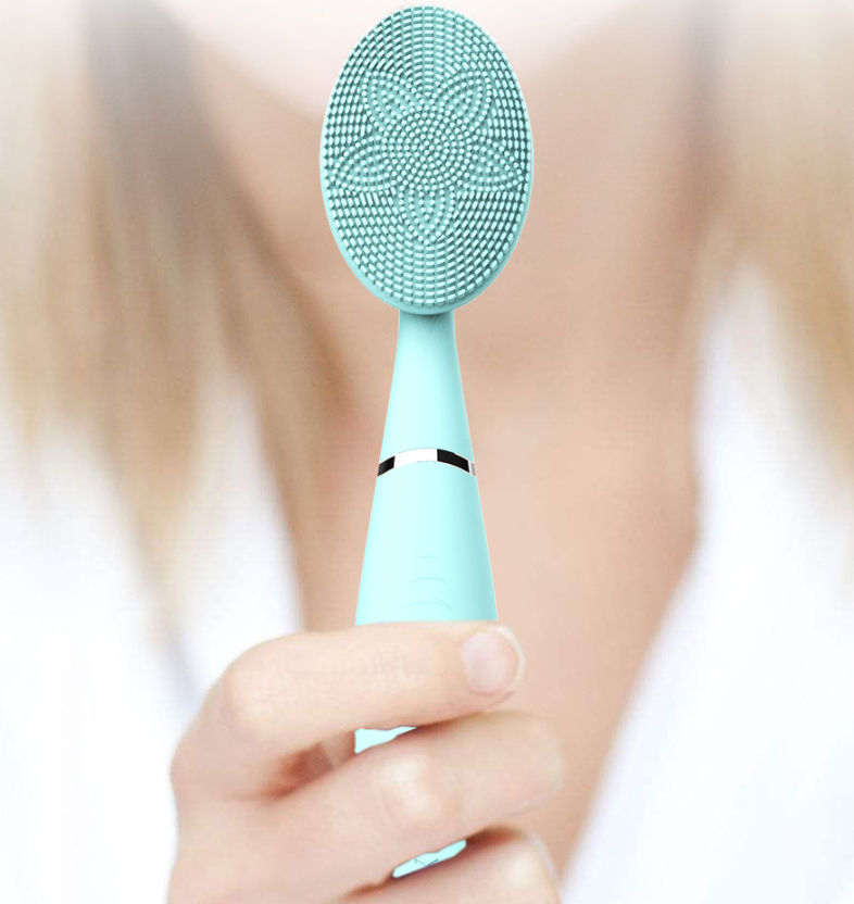 Rechargeable Silicone Facial Cleansing Brush for Deep Cleaning and Care - Image 10