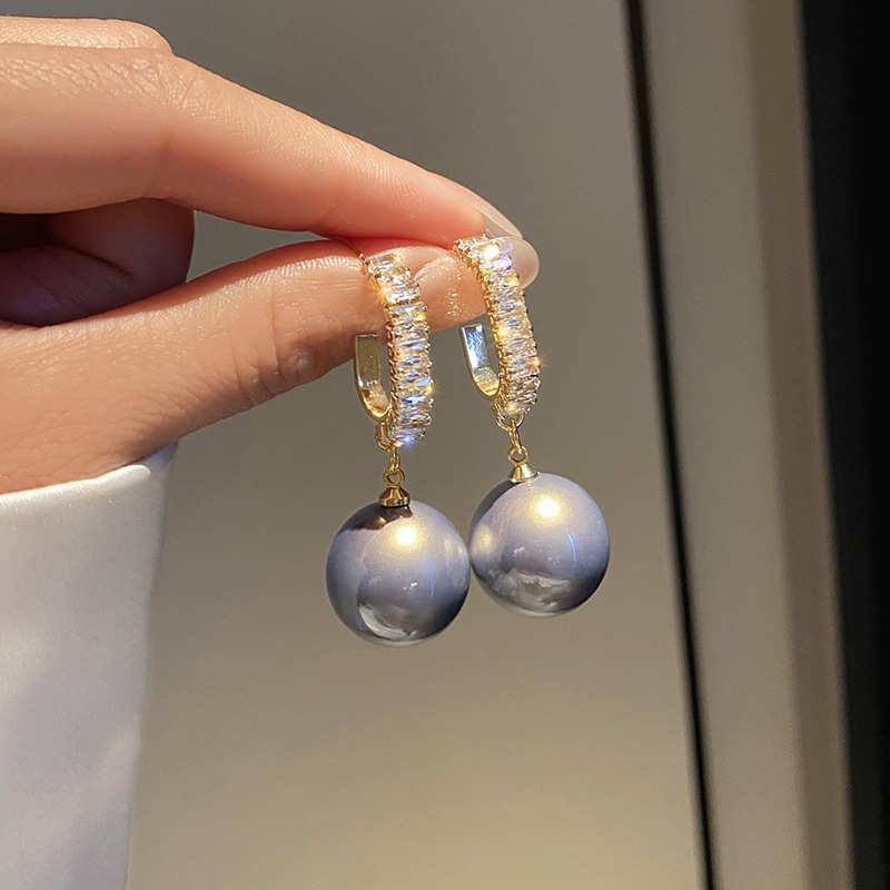 Trendy Korean Oversized White Pearl Drop Earrings - New Fashion Statement - Image 2