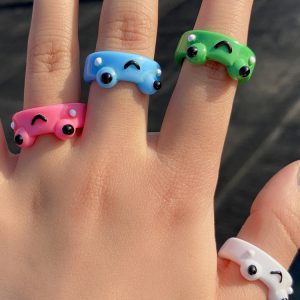 Stylish Simple Geometric Broadside Frog Ring - Trendy Fashion Accessory