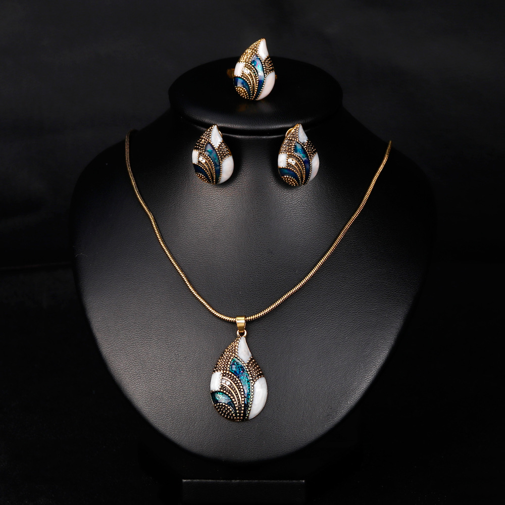 Elegant Water Drop Jewelry Set - Stunning Design for Every Occasion - Image 2
