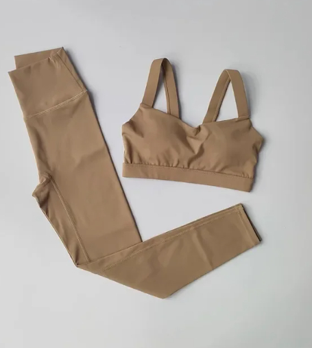 Women's Shock-Absorbing Yoga Vest for Comfort and Support - Image 10