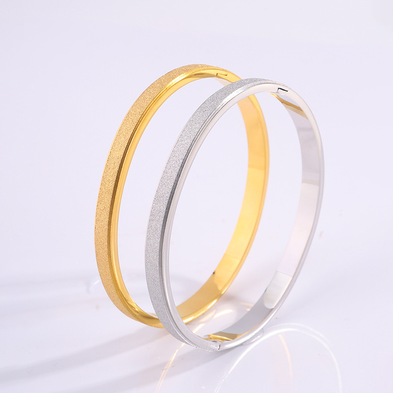 Titanium Steel Bracelet with Starry Alluvial Gold Gradient Finish - Image 2