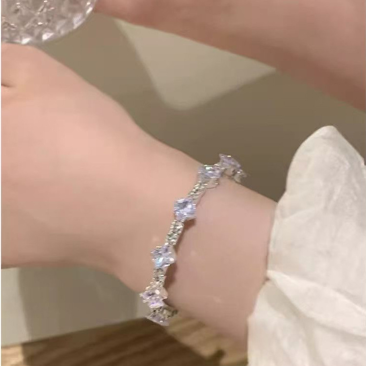 Stylish Retro Graffiti Bracelet - Premium Luxury with Exquisite Cold Style for All Occasions - Image 5