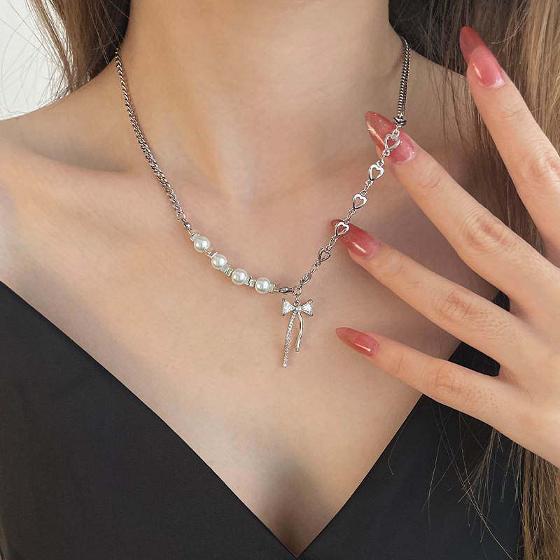 Unique Bow Pearl Necklace for Special-Interest Design Lovers - Image 2