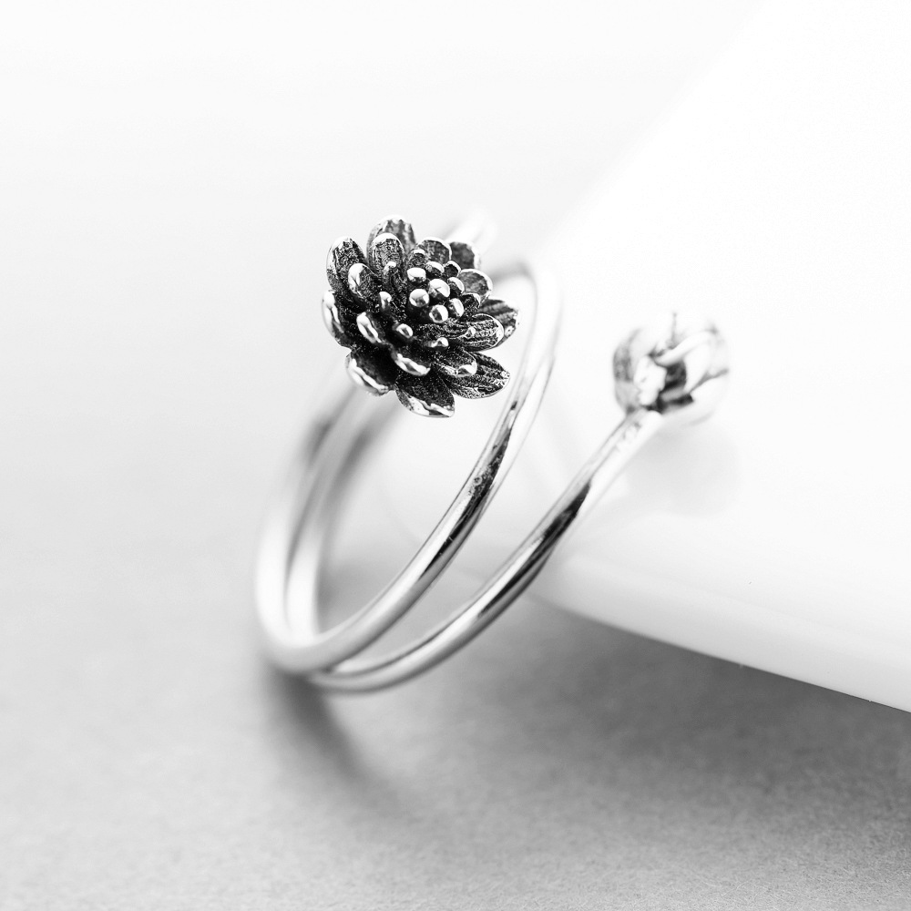 925 Sterling Silver Lotus Ring - Elegant Floral Design for Timeless Style - Image 4
