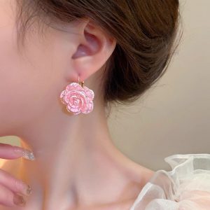 Trendy Resin Flower Earrings for Fashion-Forward Girls